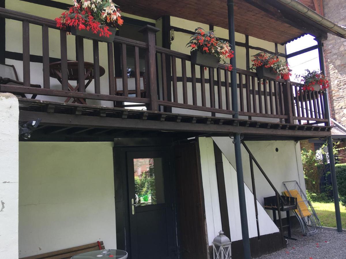 Holiday Home "Les Ancolies " Gite Citadin Spa Exterior foto